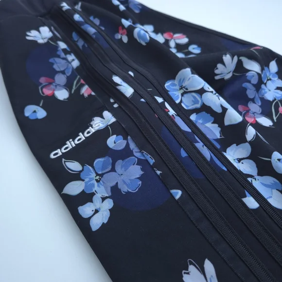 Adidas Girls Floral Printed Tricot Joggers size M (10/12) - Picture 15 of 16